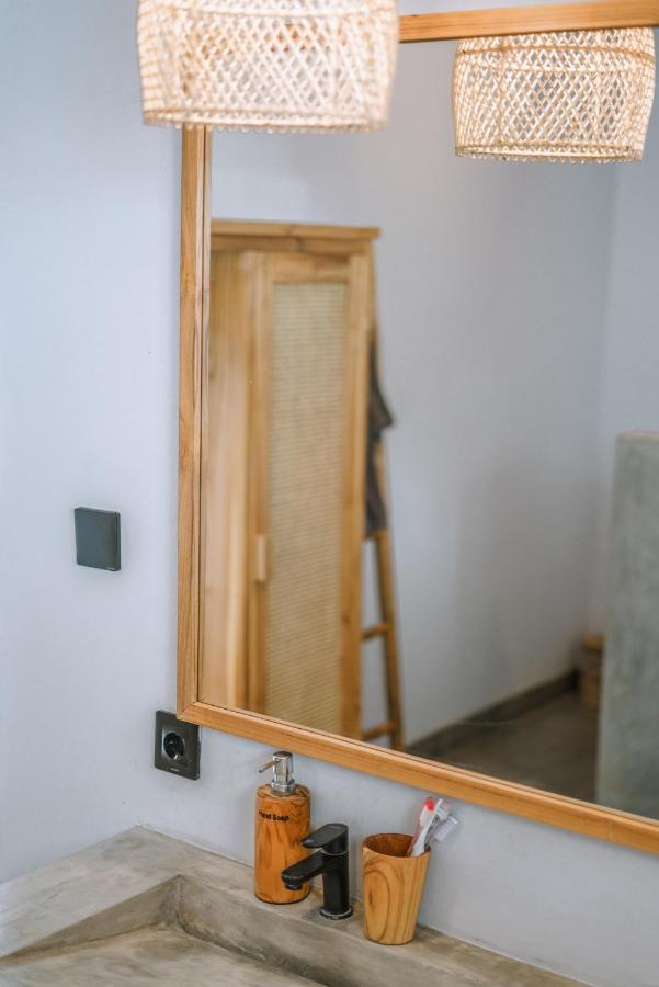 Villa Seseh Breeze - Cozy & Romantic 1Br Villa Next To Seseh Beach ชังกู ภายนอก รูปภาพ